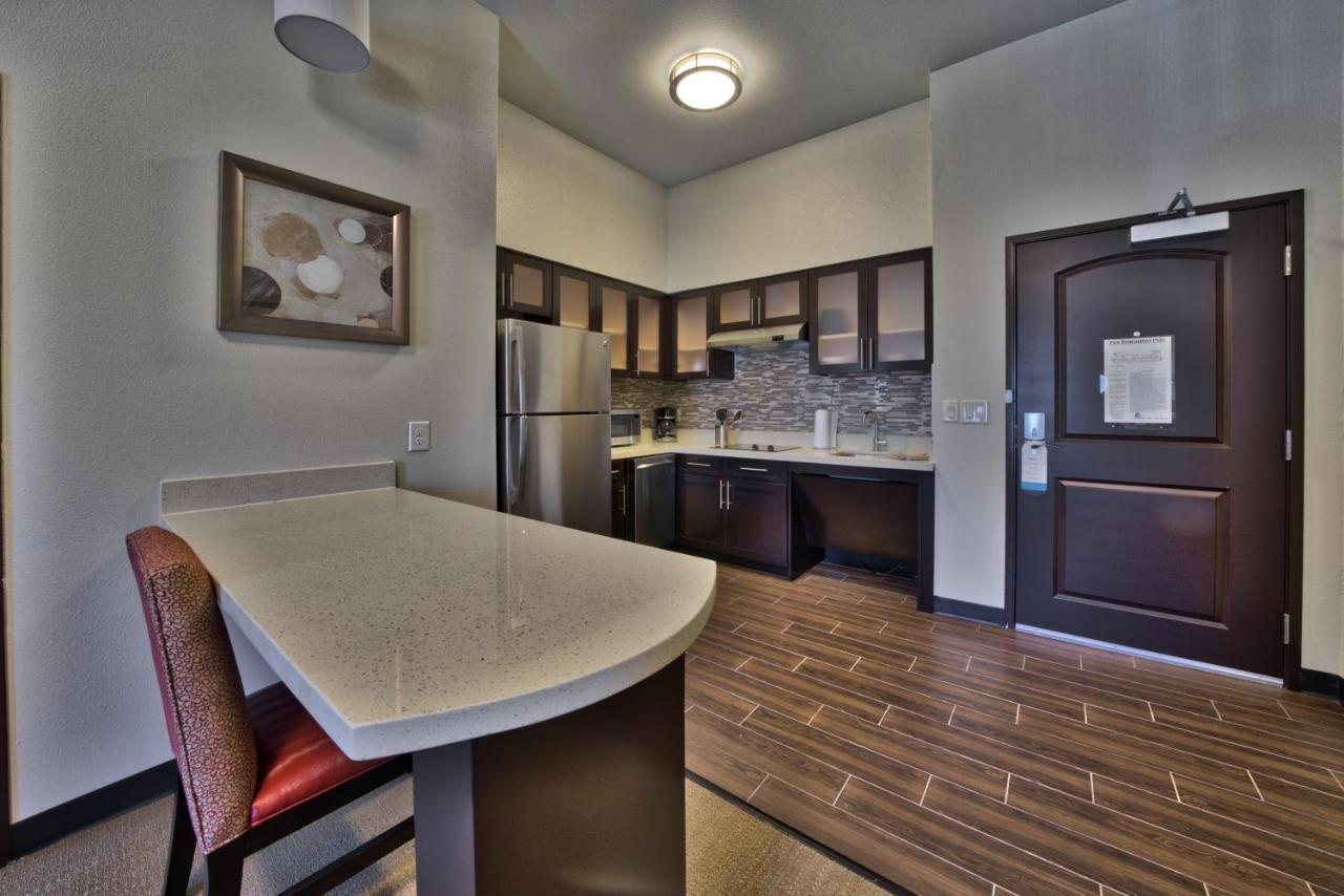 Staybridge Suites Lubbock South By Ihg Exterior photo